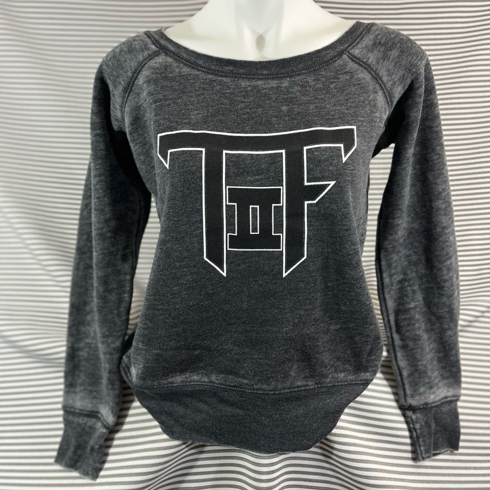 Women’s Cozy Sweatshirt